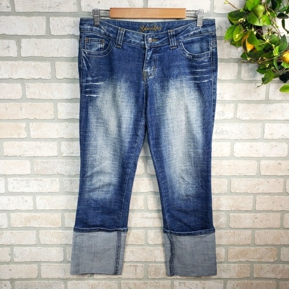 Younique Cuffed Capris Size 9 - Picture 9 of 9